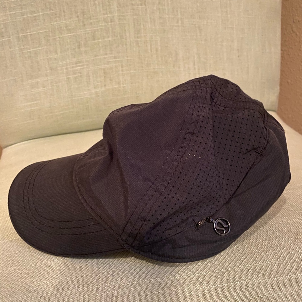 Lululemon Cap